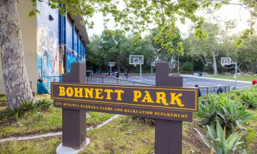 Bohnett Park Sign at entrance