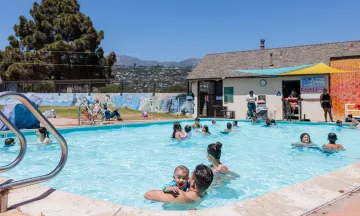 Families swim in Ortega Park