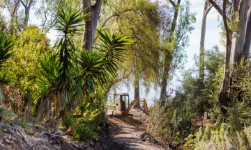 Machinery in Franceschi Park