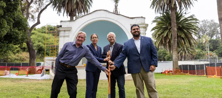 City staff, Councilmembers, and PARC Foundation representative pose in front of Plaza del Mar Band Shell