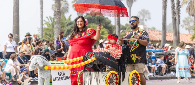 Photo from Children's Fiesta Parade, 6th Generation Family of Three 