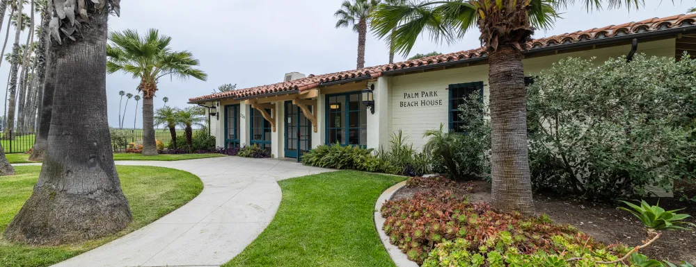 Palm Park Beach House beautifully landscaped entry