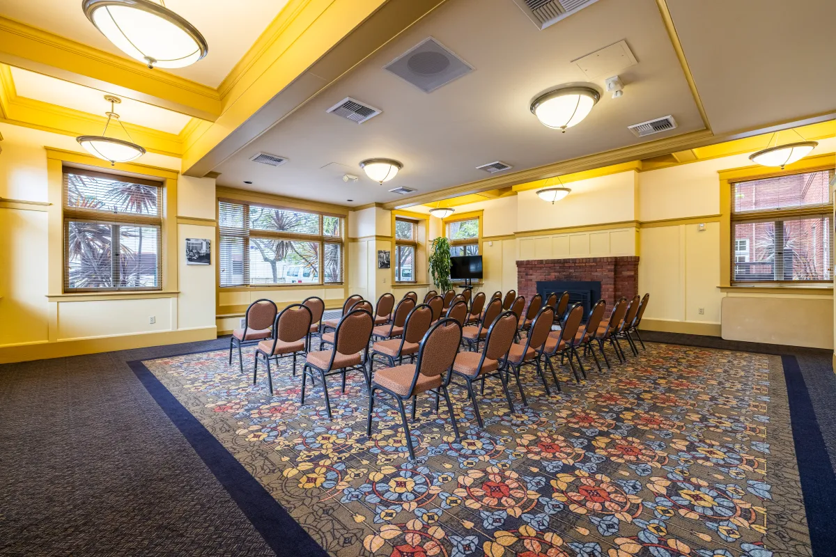 Carrillo Recreation Center Meeting Room with chairs set up in auditorium style